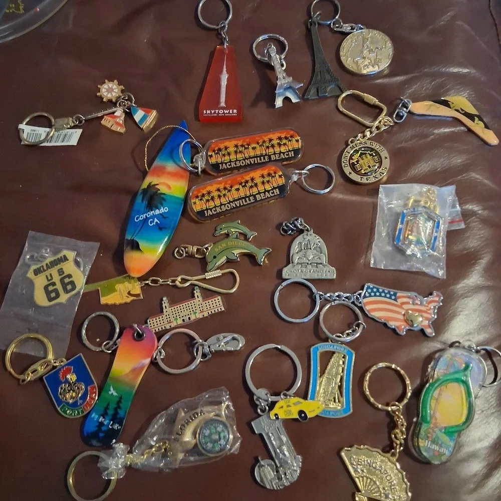 Location Travel Souvenir Keychain Lot 25+ Some New
